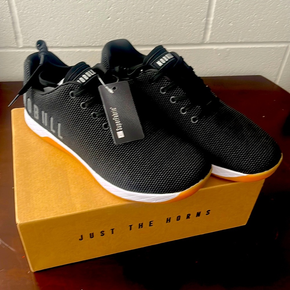 NOBULL Gum SF Trainer Low  Men’s Size 12 W Size 13.5 BNIB
